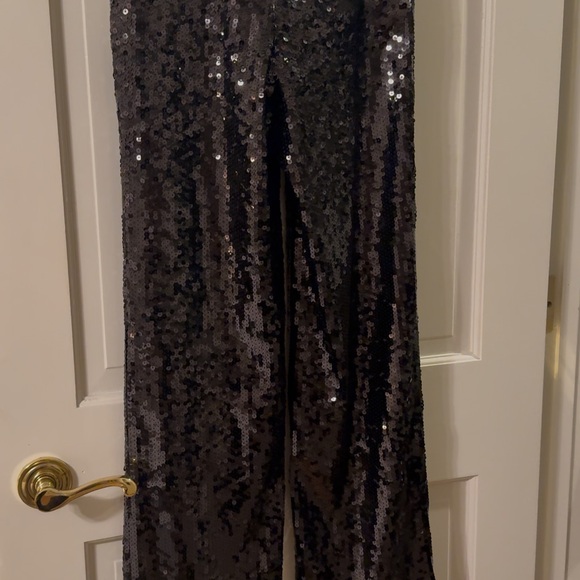 Good American Black Sequin Party Pant - Picture 5 of 12